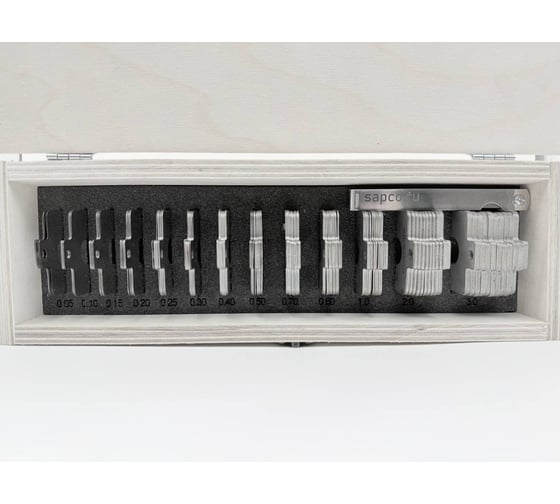Пластины центровочные SAPCO Shims 50-80. Размер: 50x50 мм. Толщины в мм: 0.05; 0.10; 0.20; 0.40; 0.50; 0.70; 1.0; 2.0 - по 10 шт. Всего 80 шт. Набор в ящике. sh002-011