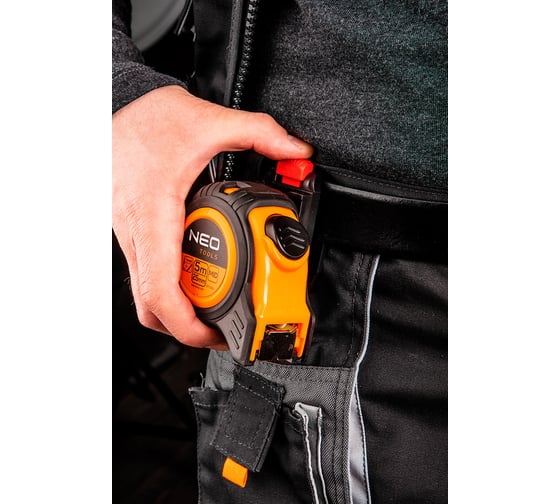 Рулетка NEO Tools стальная лента 3 м x 16 мм c автостопом 67-203