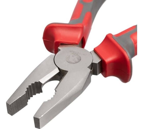 Плоскогубцы INTERTOOL 200 мм, С55 HT-0106