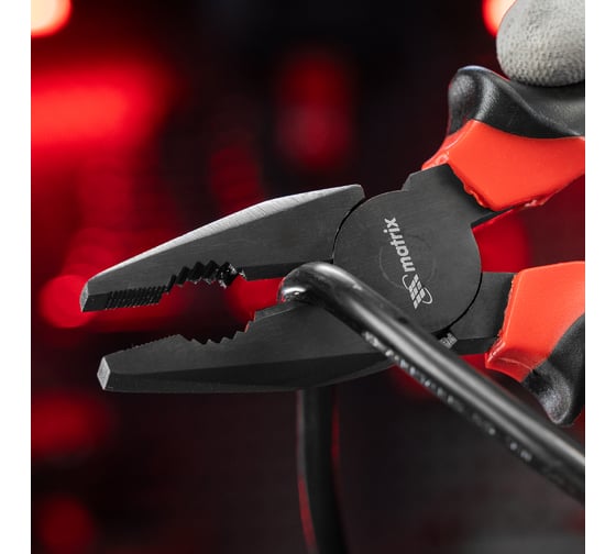 Плоскогубцы Black Nickel 200 мм MATRIX 16983