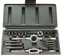 Набор метчиков и плашек Политех 16 предметов в пластиковой коробке 4515009