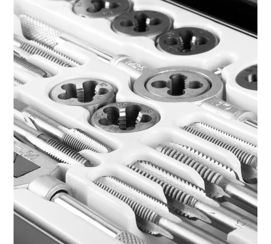 Набор метчиков и плашек AV Steel 24 предметов, 1/4"-1/2", в металлическом кейсе AV-921209