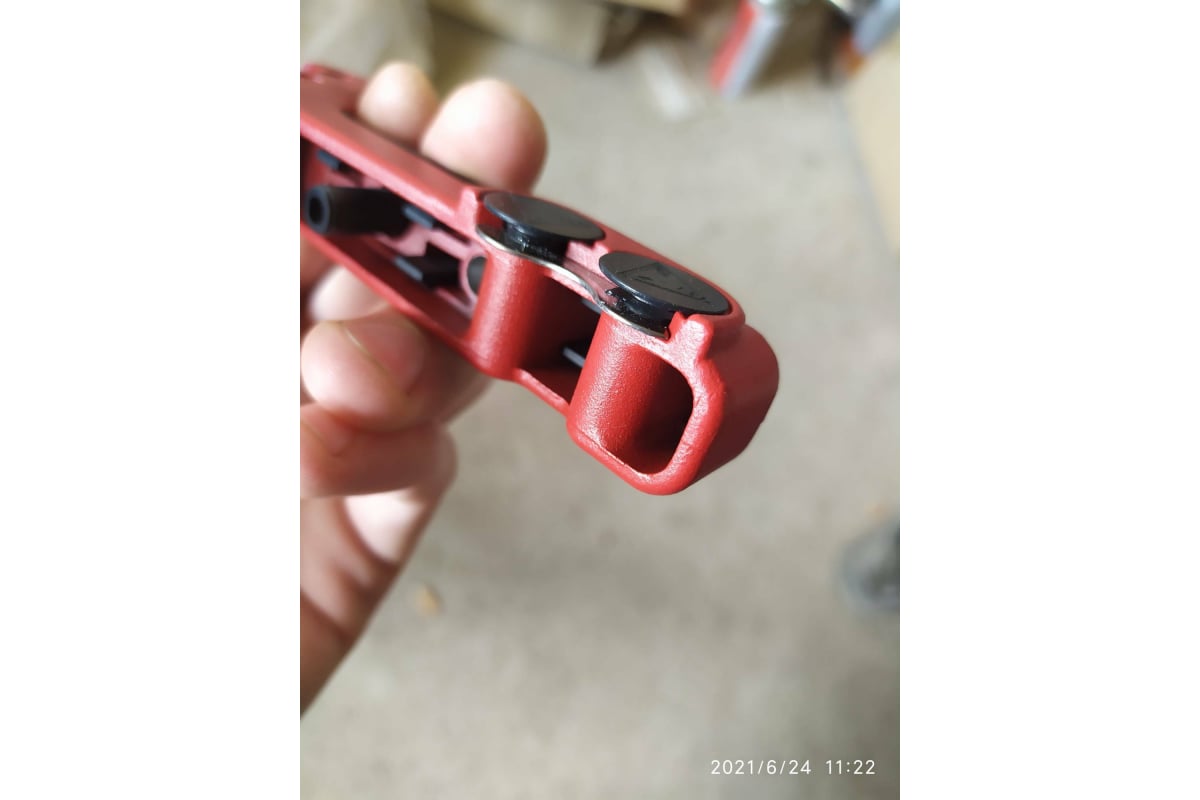 Ножницы для резки гофрошлангов и металлопластиковых труб ZENTEN Denakut ...