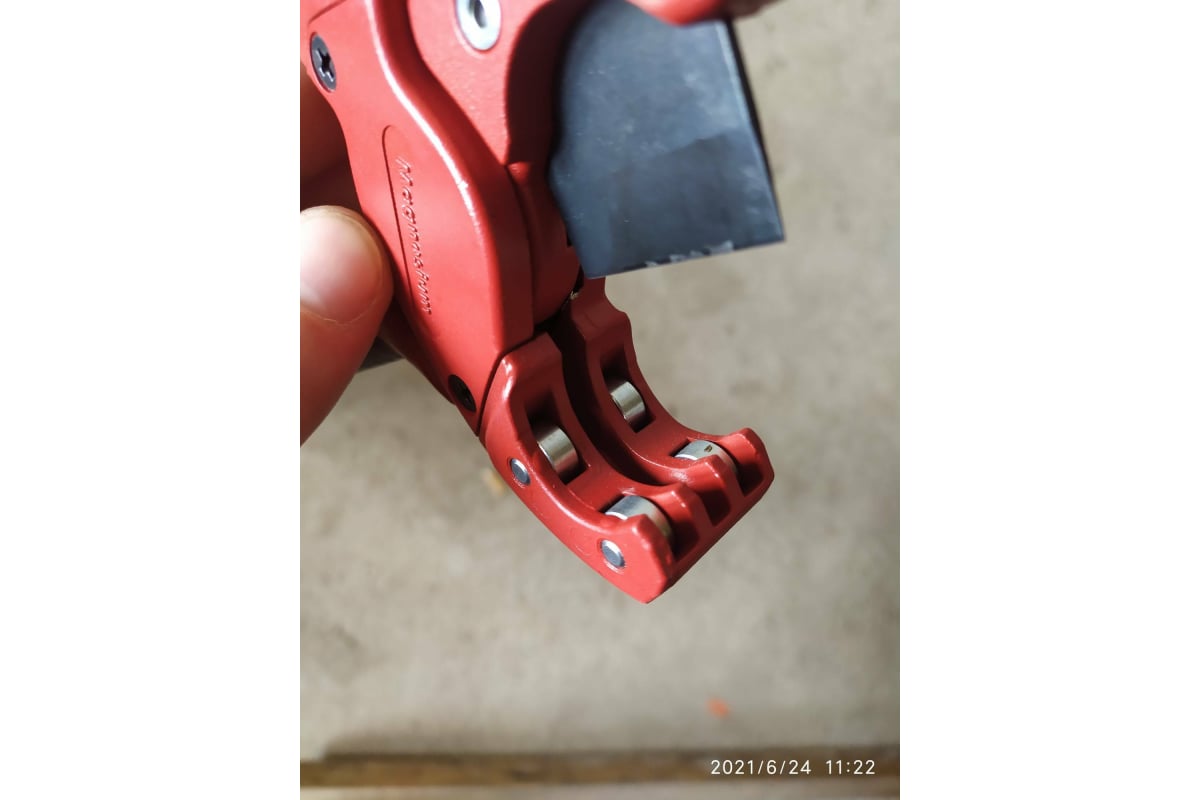 Ножницы для резки гофрошлангов и металлопластиковых труб ZENTEN Denakut ...