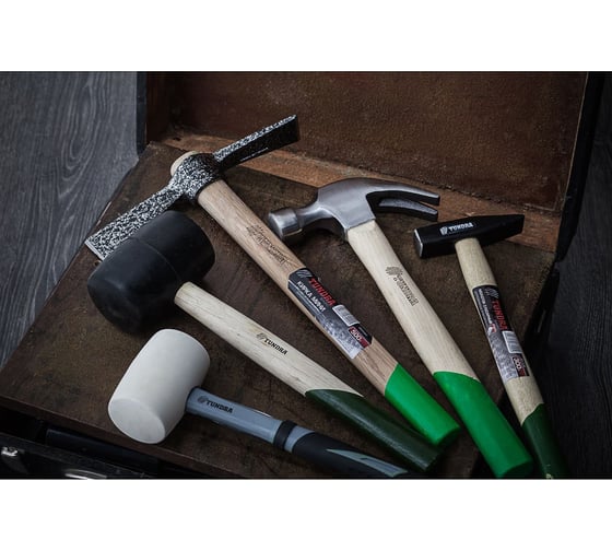 Киянка TUNDRA фибергласовая рукоятка, белая резина, 450 г 881758