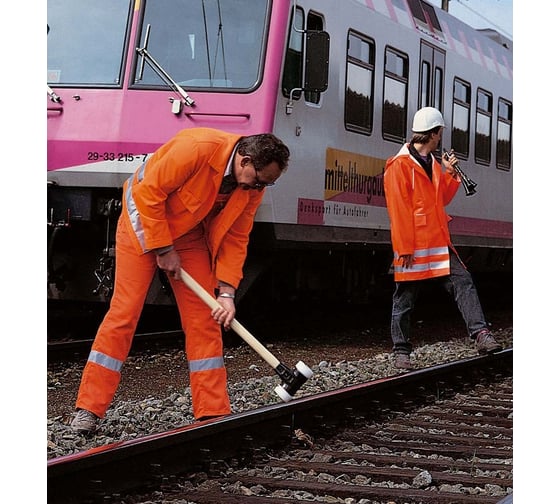 Киянка Wiha Safety 832-35 среднемягкая/среднетвердая 40 мм, 640 г 26435