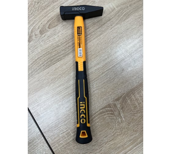 Слесарный молоток INGCO 500 г HMH8180500
