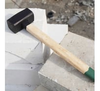 Кованая кувалда 1 кг в сборе С1001/2