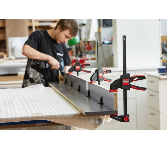 Струбцина пистолетного типа BESSEY 1.4 кН, 300 x 80 мм, распор 160-450 мм BE-EZL30-8