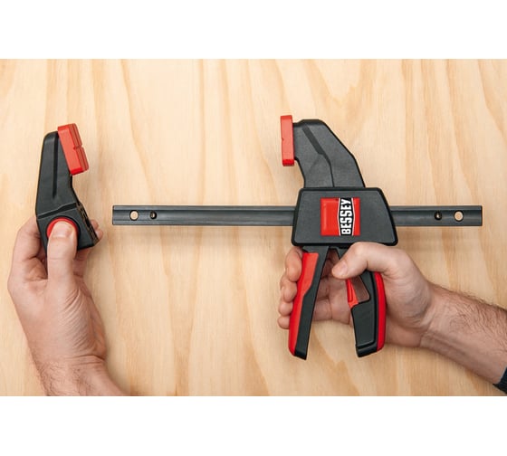 Струбцина пистолетного типа BESSEY 1.4 кН, 150 x 80 мм, распор 160-300 мм BE-EZL15-8