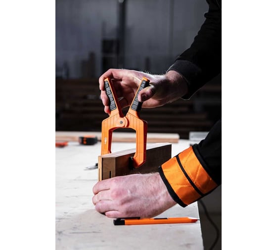 Пружинный зажим NEO TOOLS heavy duty 2.5", 65 мм 45-521