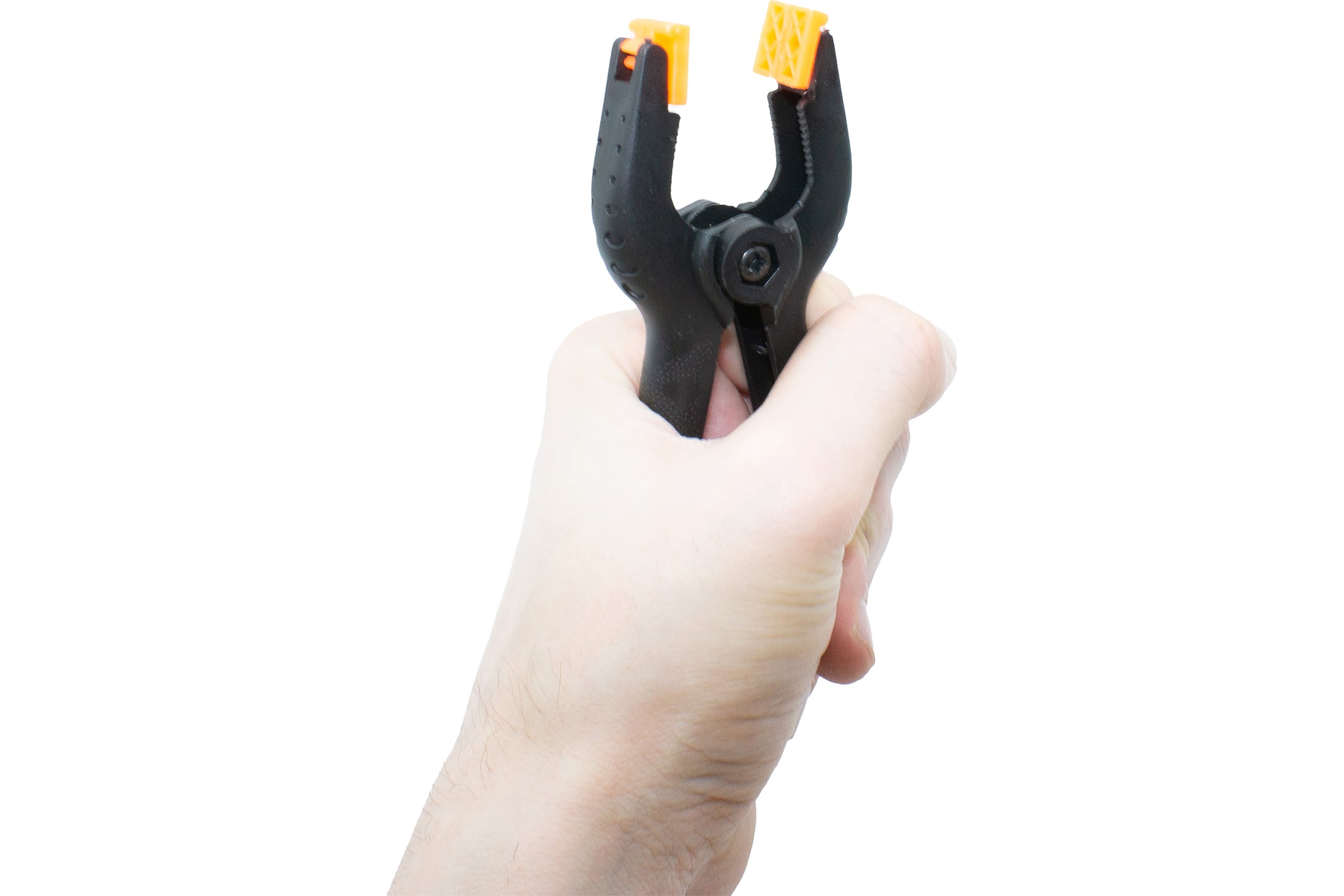 Струбцина-зажим: универсальный инструмент для фиксации металлических и деревянных заготовок