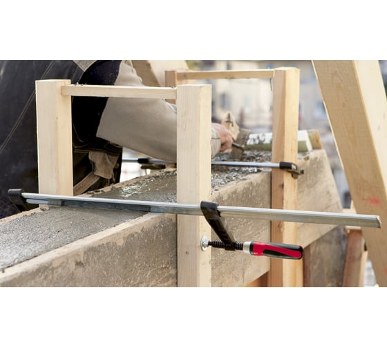 Струбцина BESSEY из ковкого чугуна 800/120, усилие 6 кН, с 2-компонентной рукояткой BE-TG80S12-2K