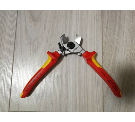 Кабелерез Knipex VDE 165 мм KN-9526165 - выгодная цена, отзывы ...