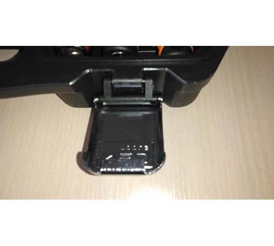 Сменные головки 82 шт. 1/2 1/4 CrV NEO Tools 08-672 27