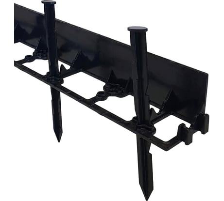 Садовый бордюр ГеоПластБорд h 4.5 см 8 метров + 24 колышка 24 см цвет черный GPB45.08.24