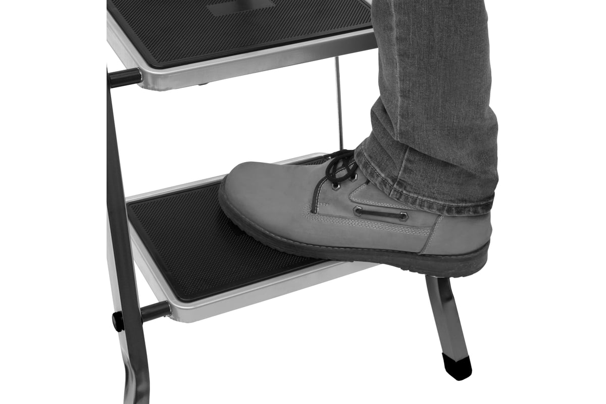 Стремянка Zalger Jet Black 3 широкие ступени, с ковриком, сталь 9910-3 ...