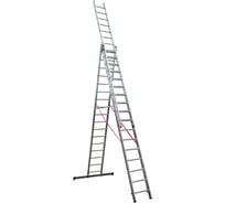 Алюминиевая трёхсекционная профессиональная лестница Новая Высота Проф 3x17 перекладин 604317