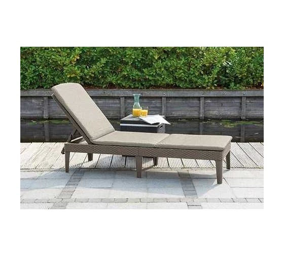 Шезлонг KETER Jaipur Sun lounger (with cushion) капучино 255884