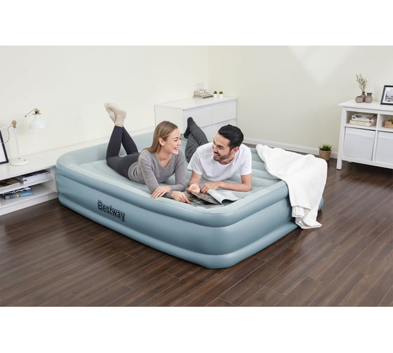 Надувная кровать со встроенный электронасосом Bestway Sleep Control, Tritech Airbed 203х152х46 см, 67708 BW