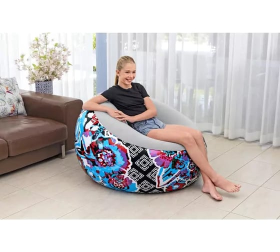 Надувное кресло Bestway 112x112x66см "Inflate-A-Chair Floral" 75111 BW