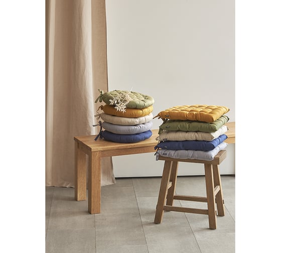Подушка на стул Tkano коллекция Essential из хлопка бежевого цвета, 40x40 см TK24-CP0003
