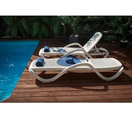 Шезлонг ELLASTIK-PLAST CAPRI плетеный белый, 195x73x41 см SHEZ01CAPRYPLET4