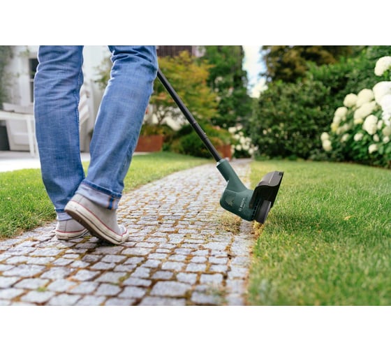 Аккумуляторный триммер Bosch EasyGrassCut 18-230 06008C1A00