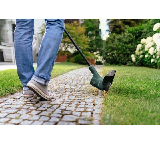 Аккумуляторный триммер Bosch EasyGrassCut 18-26 06008C1C00