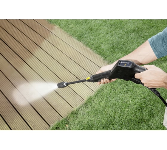 Аппарат высокого давления Karcher K 3 Full Control 1.676-020
