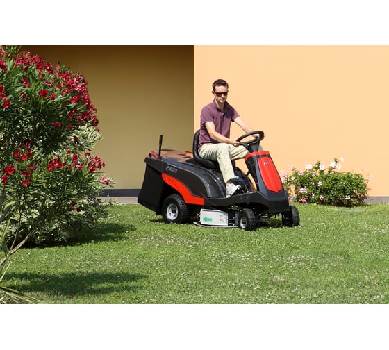 Газонокосилка с сиденьем EFCO ZEPHYR 72/13 H 4 IN 1 68149002E5