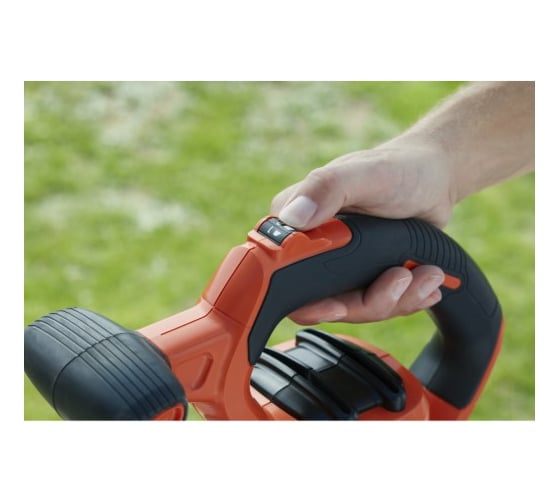 Садовый воздуходув/пылесос Black+Decker BackPack BlowerVac Strap Rake BEBLV301