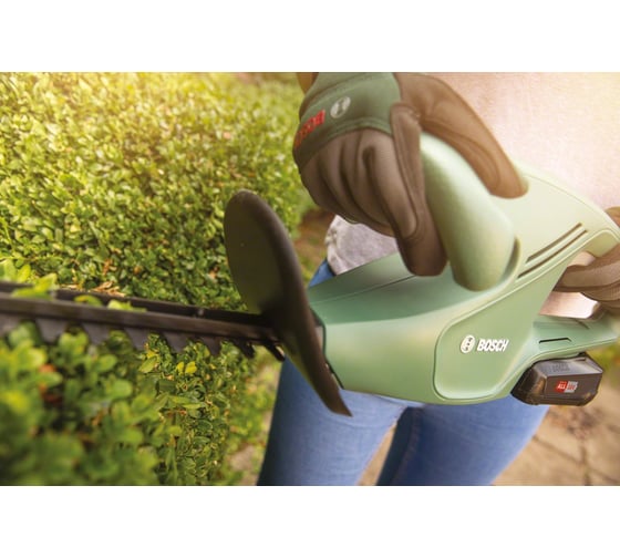 Аккумуляторный кусторез Bosch EasyHedgeCut 18-45 0600849H01
