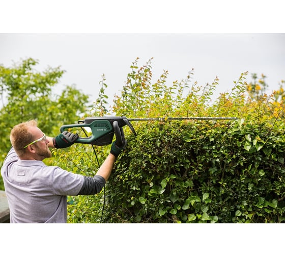 Электрический кусторез Bosch AdvancedHedgeCut 70 06008C0900