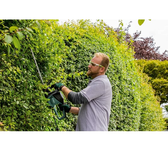 Электрический кусторез Bosch AdvancedHedgeCut 70 06008C0900