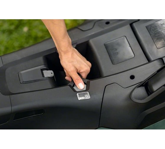 Аккумуляторная газонокосилка Bosch AdvancedRotak 36-890 06008B9806