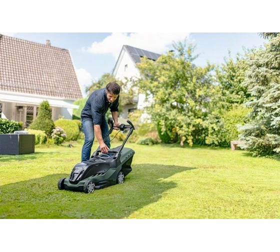 Аккумуляторная газонокосилка Bosch AdvancedRotak 36-890 06008B9806
