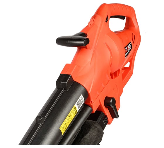 Электрическая воздуходувка BRAIT BEB-3000R 31.01.001.069