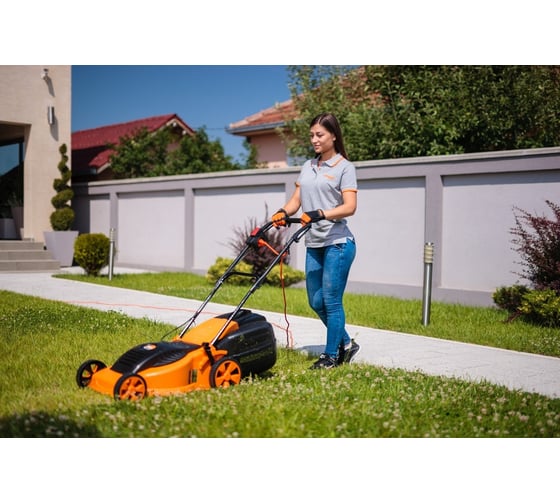 Электрическая газонокосилка Villager Villy 1300 E 016998