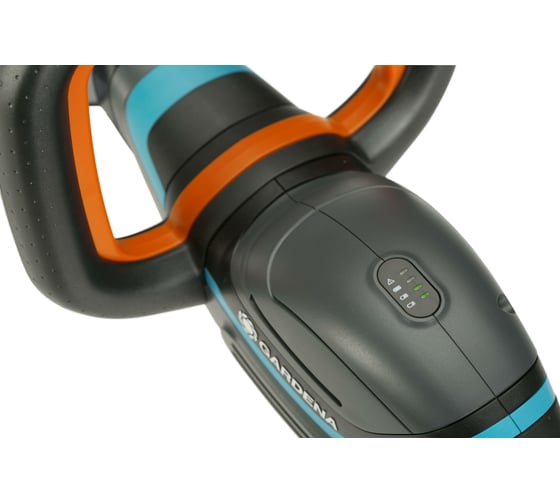 Аккумуляторные ножницы для живой изгороди Gardena 14730-20.000.00