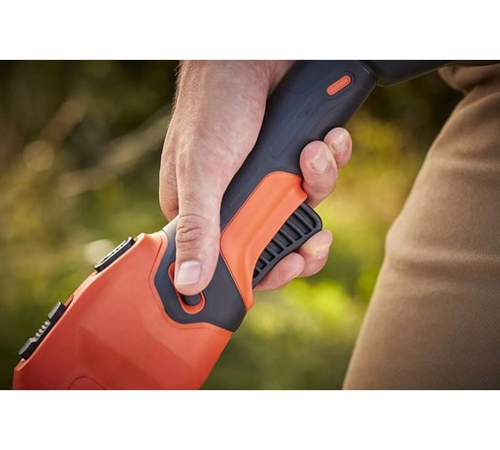 Аккумуляторный триммер Black+Decker BRUSHLESS 36 В BCSTE636L1-QW