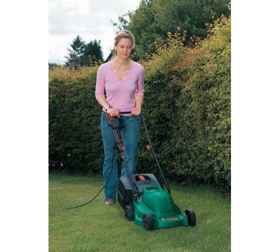 Роторная газонокосилка Bosch Rotak 320 0.600.885.A00