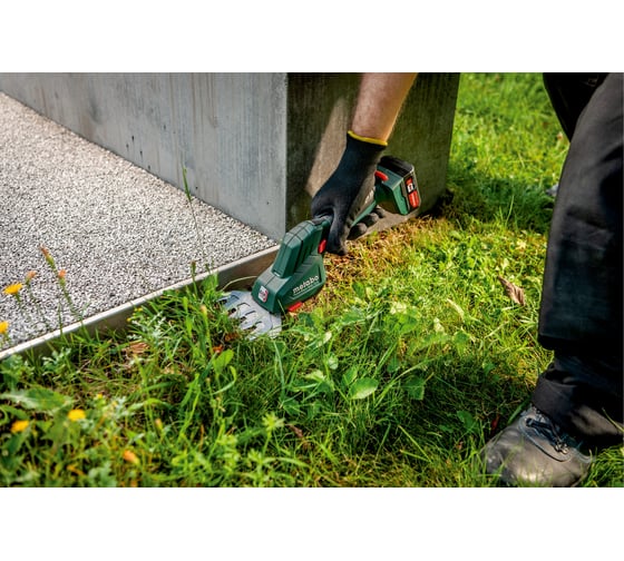 Аккумуляторные ножницы-кусторез Metabo PowerMaxx SGS 12 Q 1х2.0 601608500