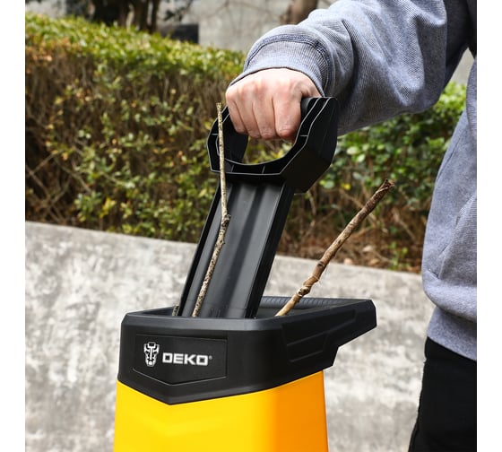 Садовый измельчитель электрический DEKO DKSH2700 085-2037