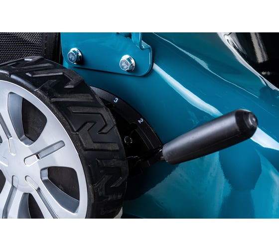 Бензиновая газонокосилка Makita PLM4622N2