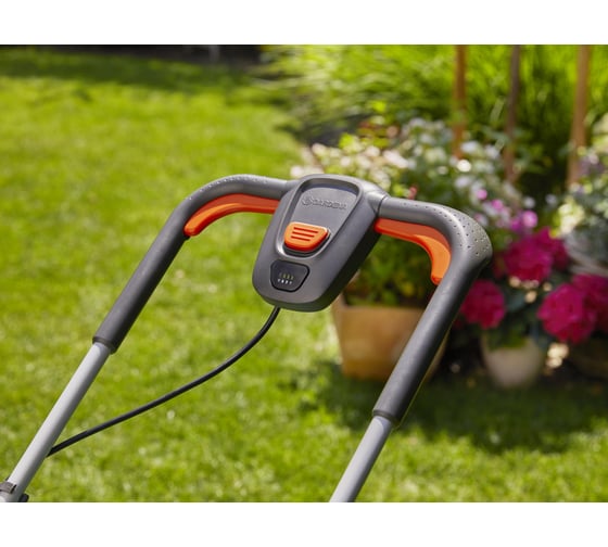 Газонокосилка электрическая Gardena PowerMax 32/36V P4A без аккумулятора 14621-56.000.00