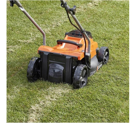 Аккумуляторная газонокосилка Black+Decker 2х18 В BCMW3318N-XJ