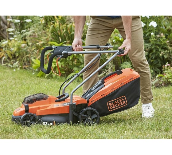 Аккумуляторная газонокосилка Black+Decker 36 В BCMW33184L2-QW