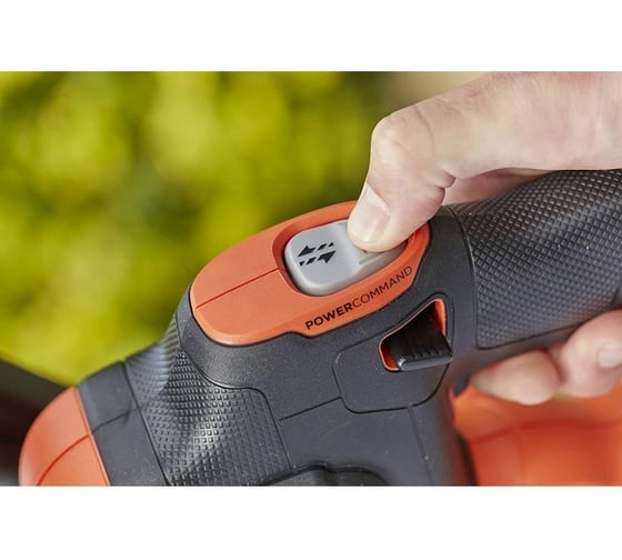 Аккумуляторный кусторез Black+Decker 36 В, 2.5 А*ч BCHTS3625L1-QW