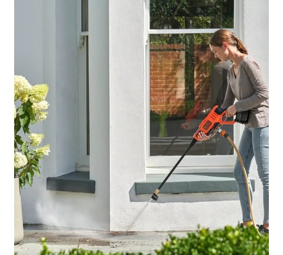 Аккумуляторная мойка высокого давления Black+Decker 18 В BCPC18B-XJ